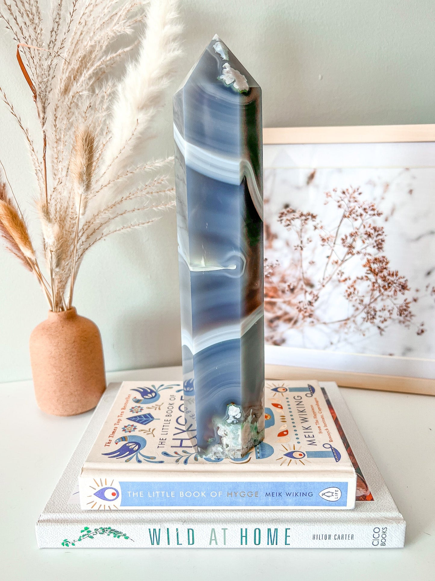 Dark Blue Flower Agate Tower