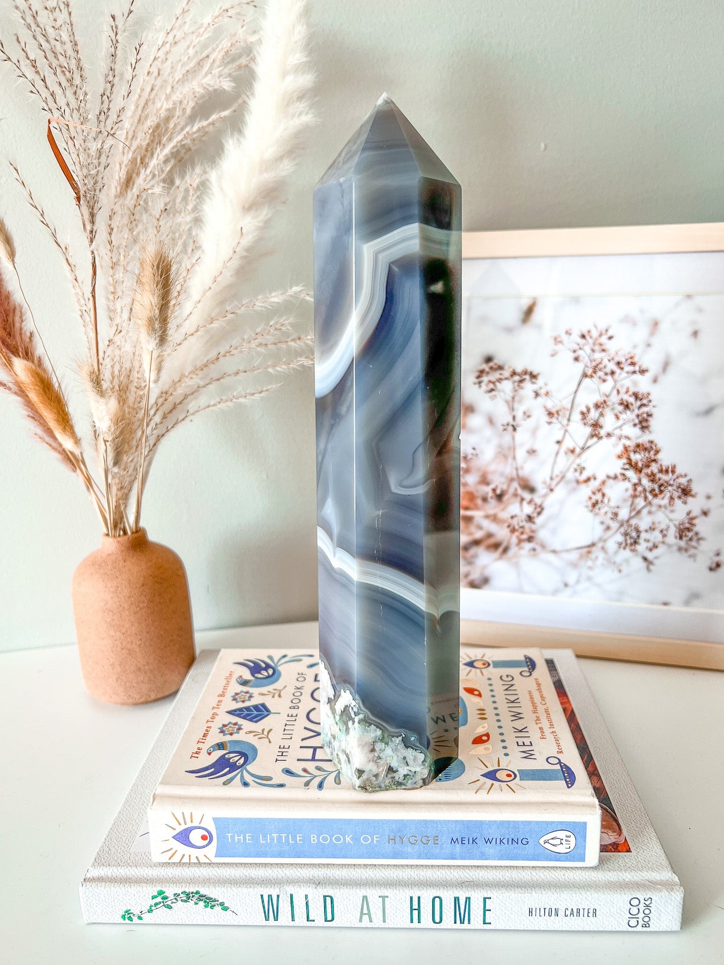 Dark Blue Flower Agate Tower