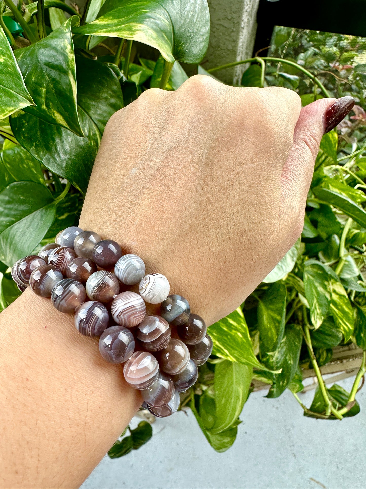 Botswana Agate Bracelet 10mm Beads - Elegant Natural Stone Jewelry for Healing and Fashion, Perfect Gift for Mindfulness