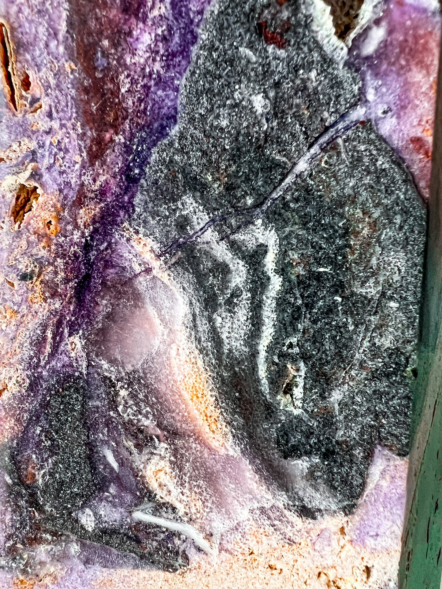 Silky Amethyst Tower